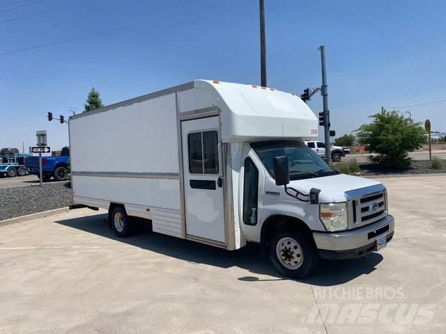 Ford E-350 Dostavna vozila / kombiji