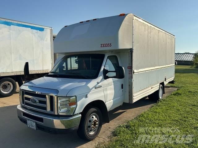 Ford E-350 Dostavna vozila / kombiji