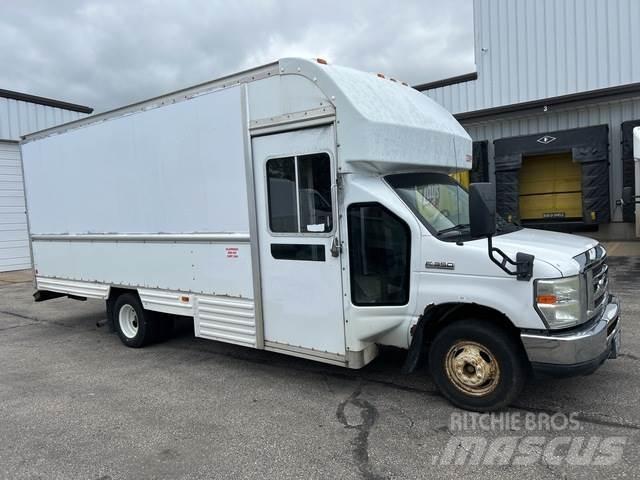 Ford E-350 Dostavna vozila / kombiji