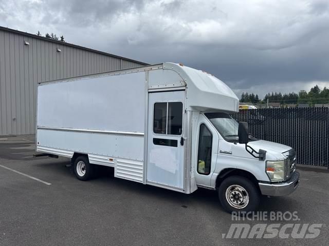 Ford E-350 Dostavna vozila / kombiji