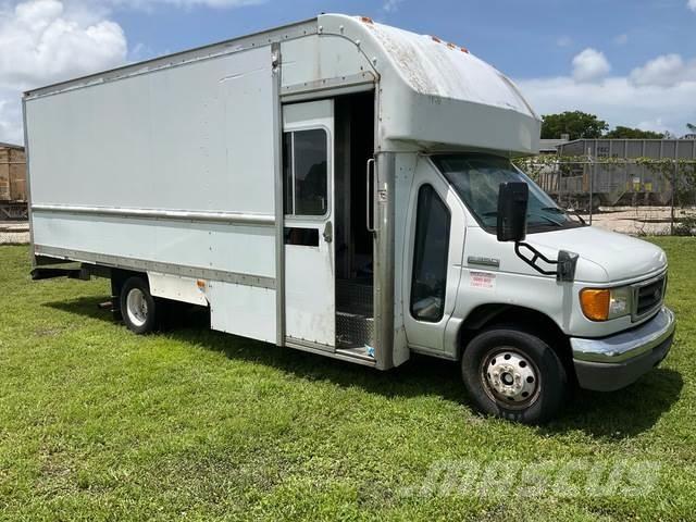 Ford E-350 Sanduk kamioni