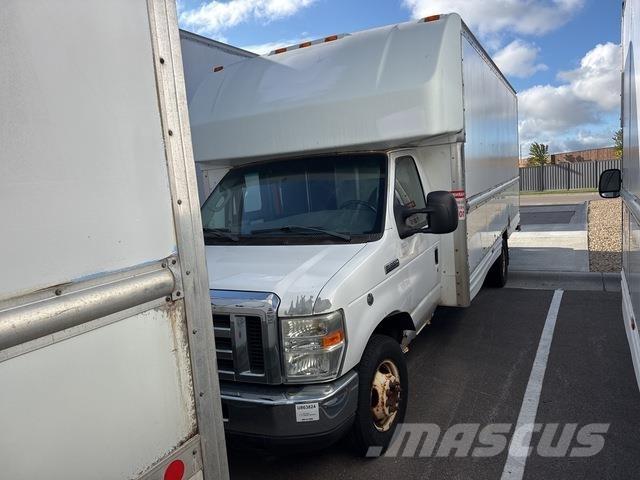 Ford E-350 Sanduk kamioni