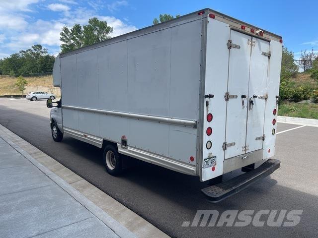 Ford E-350 Sanduk kamioni