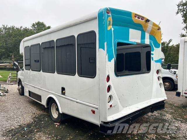 Ford E-350 Mini autobusi