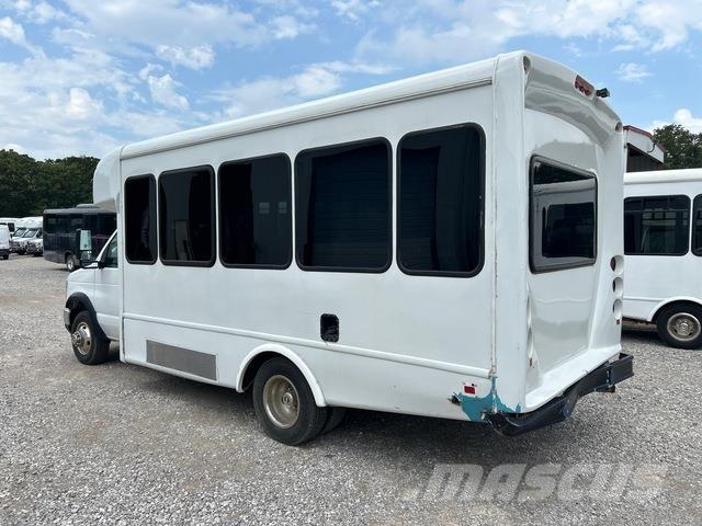 Ford E-350 Mini autobusi