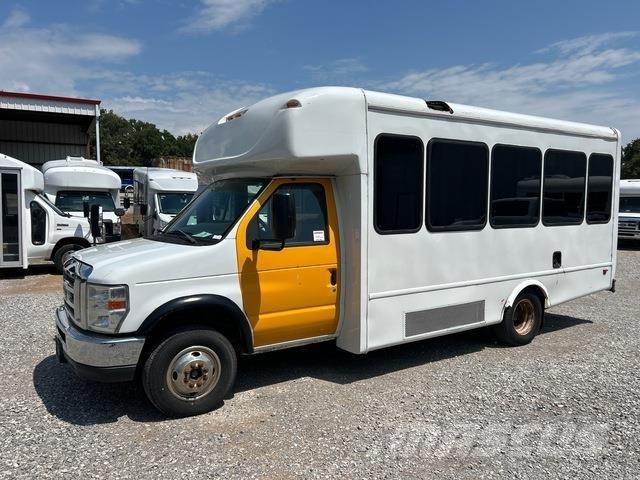 Ford E-350 Mini autobusi