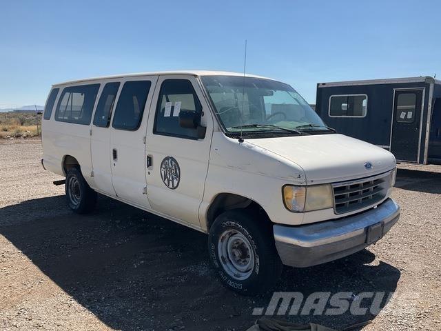Ford E-350 Automobili