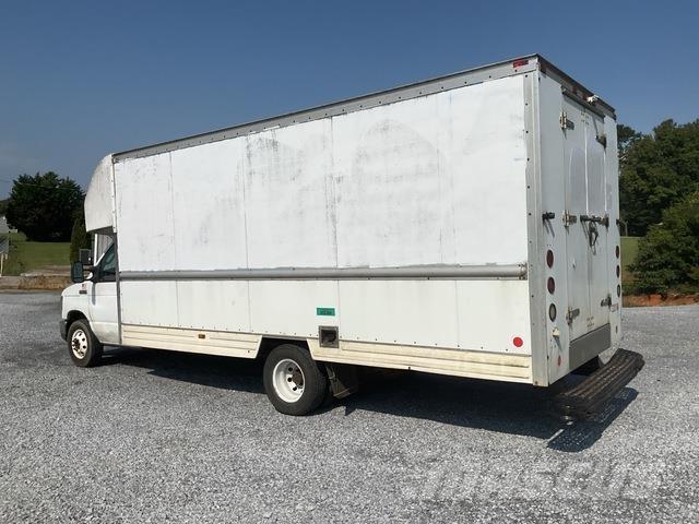 Ford E-350 Sanduk kamioni