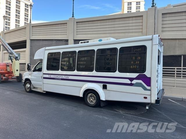Ford E-450 Mini autobusi