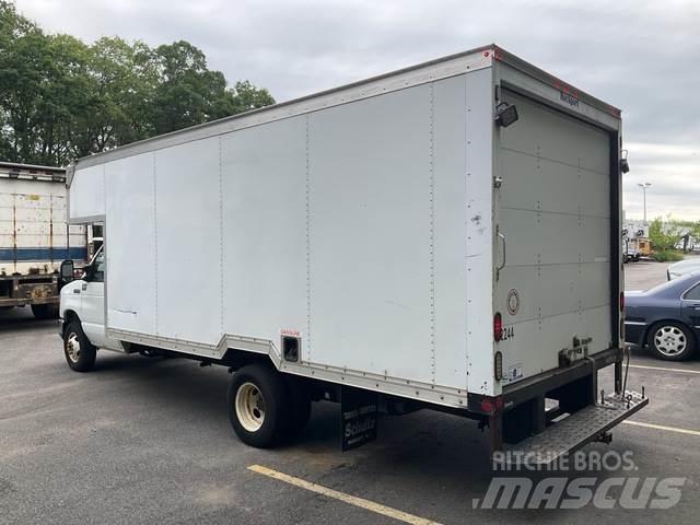 Ford E-450 Sanduk kamioni