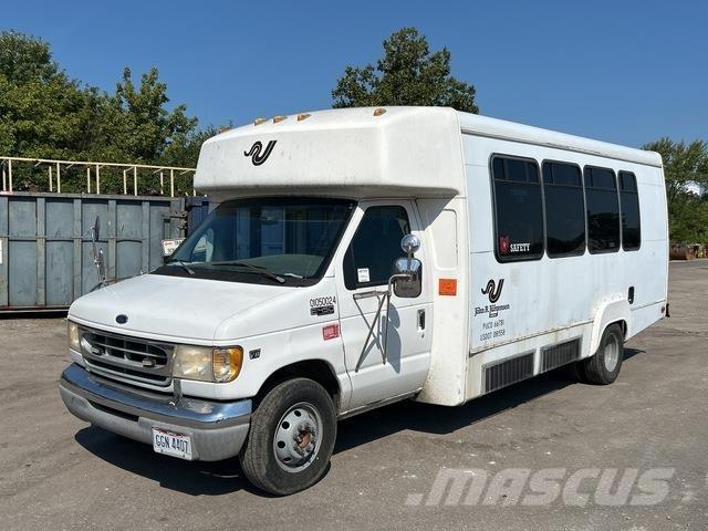 Ford E-450 Mini autobusi