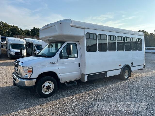 Ford E-450 Mini autobusi