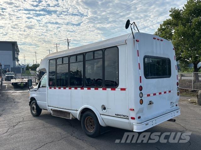 Ford E350 Mini autobusi