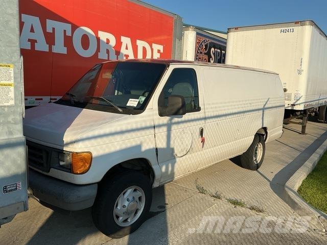 Ford E350 Sanduk kamioni