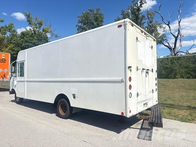 Ford Econoline Sanduk kombiji