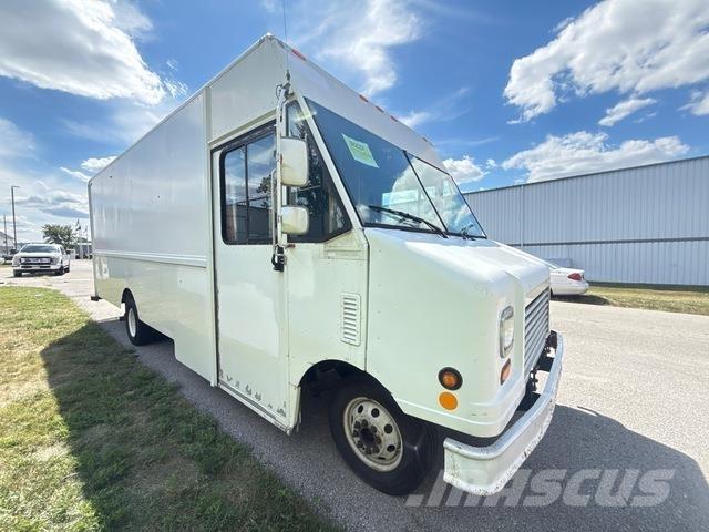 Ford Econoline Sanduk kombiji