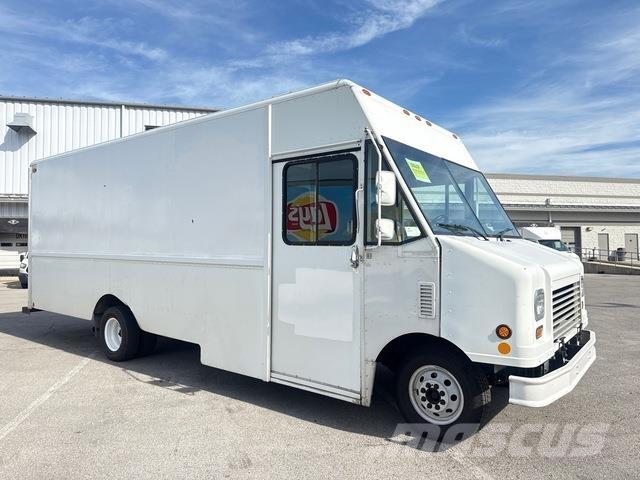 Ford Econoline Sanduk kombiji