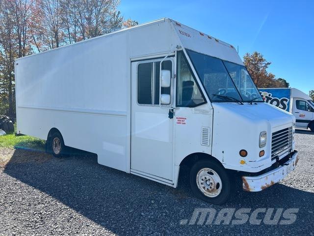 Ford Econoline Sanduk kombiji