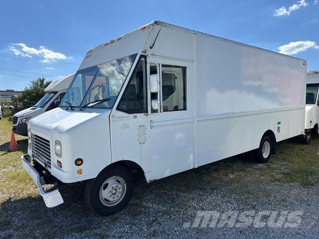 Ford Econoline Sanduk kombiji