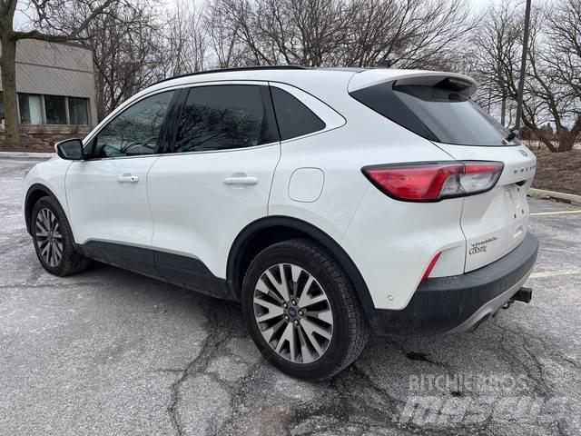 Ford Escape Automobili