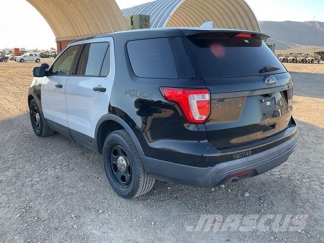 Ford Explorer Automobili