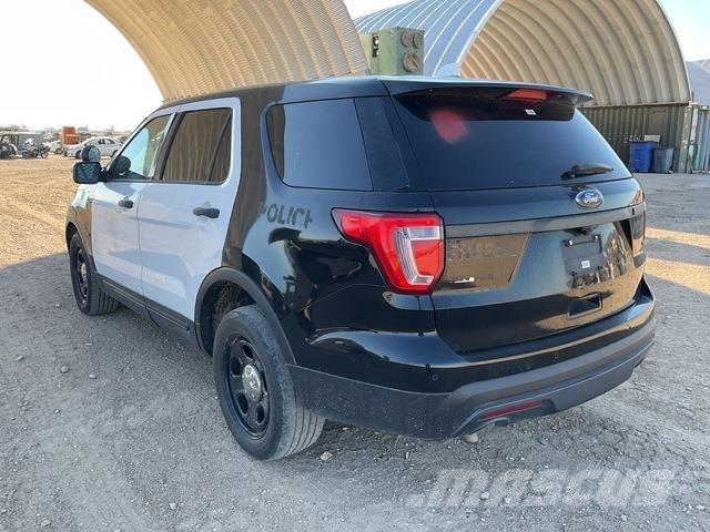 Ford Explorer Automobili