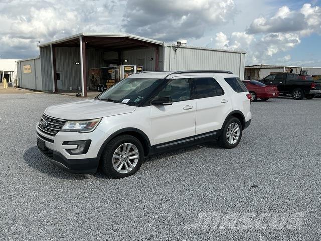 Ford Explorer Automobili