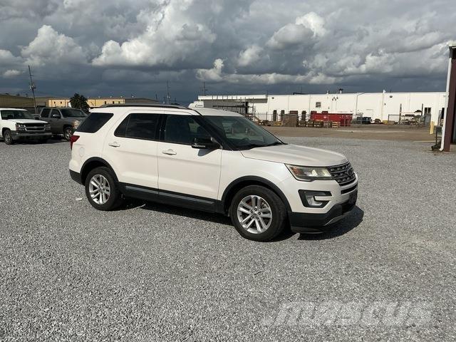 Ford Explorer Automobili