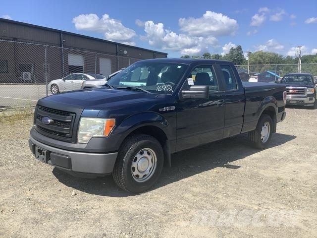 Ford F-150 XL Pik up kamioni