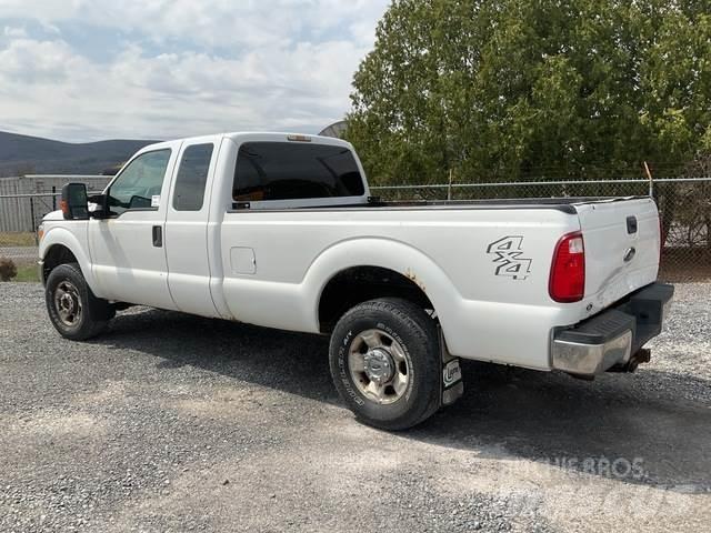 Ford F-250 Ostalo