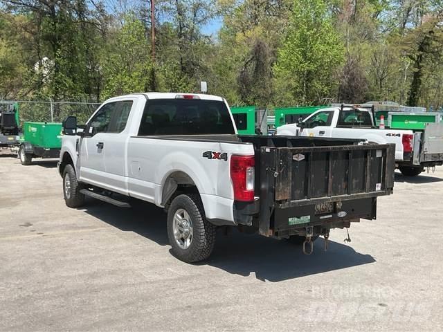 Ford F-250 Ostalo