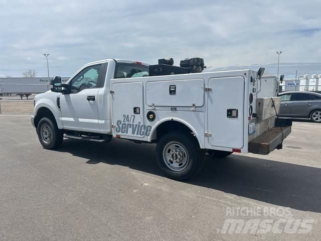 Ford F-250 Pik up kamioni