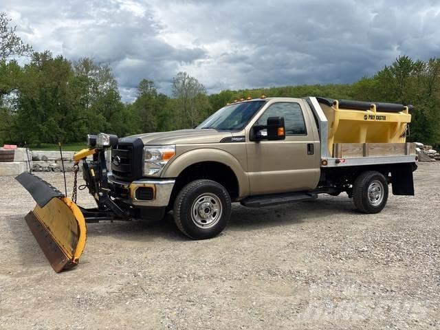 Ford F-250 Snežne daske i plugovi
