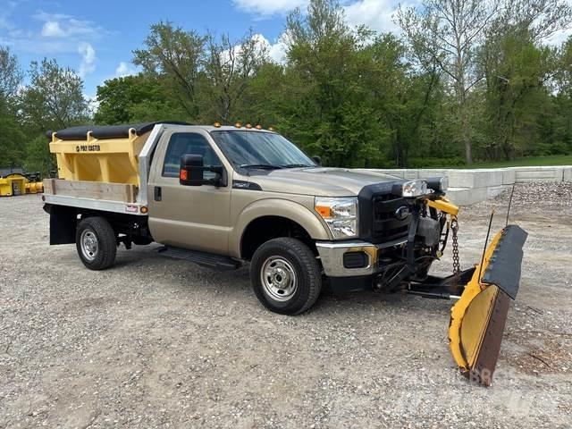 Ford F-250 Snežne daske i plugovi