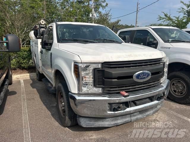 Ford F-250 Komunalna vozila za opštu namenu