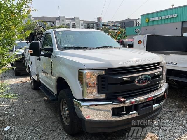 Ford F-250 Komunalna vozila za opštu namenu