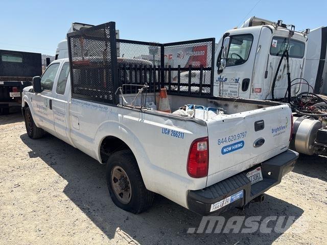 Ford F-250 Pik up kamioni