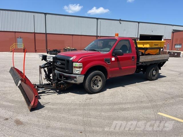 Ford F-250 Snežne daske i plugovi