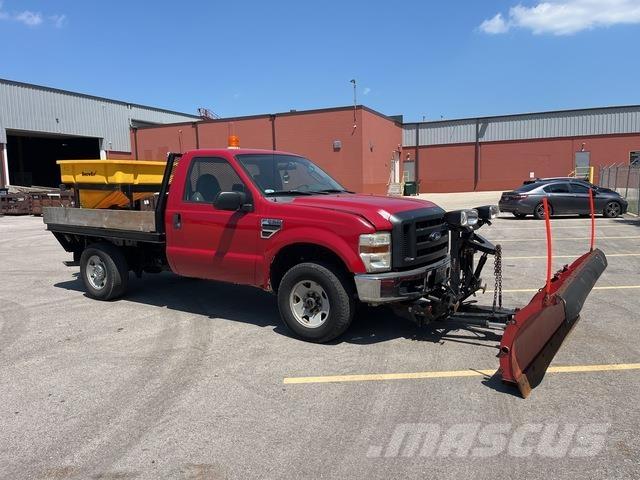 Ford F-250 Snežne daske i plugovi
