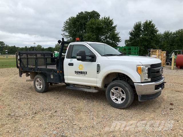 Ford F-250 Kamioni sa otvorenim sandukom