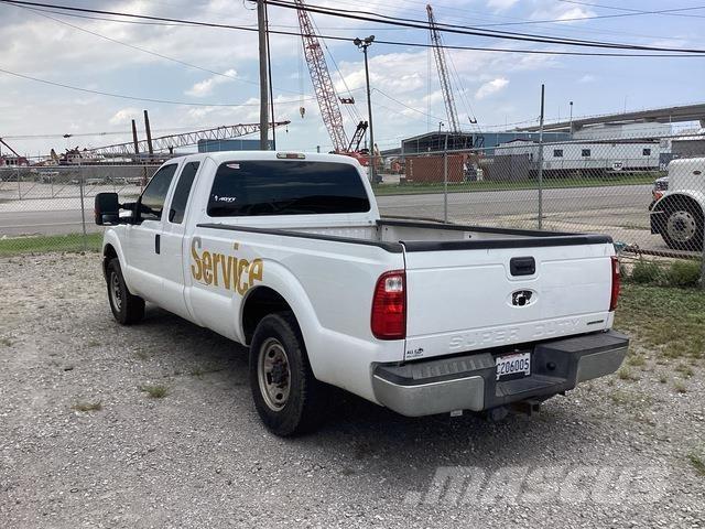 Ford F-250 Ostalo