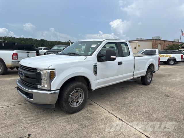 Ford F-250 Ostalo