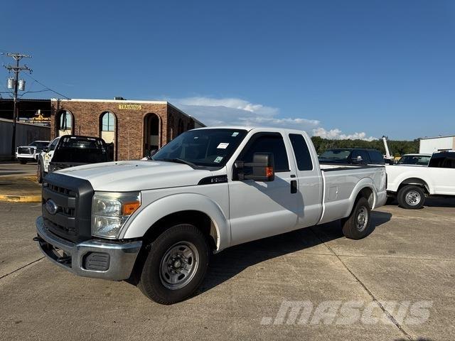 Ford F-250 Pik up kamioni