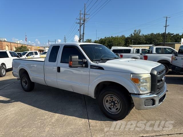 Ford F-250 Pik up kamioni
