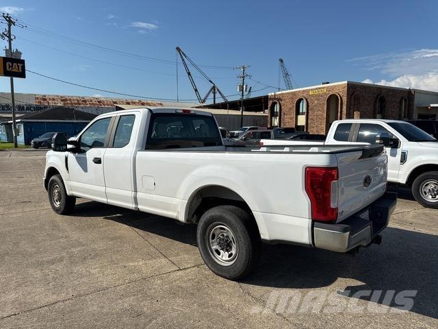 Ford F-250 Ostalo