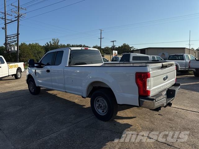 Ford F-250 Ostalo