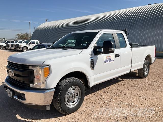 Ford F-250 Pik up kamioni