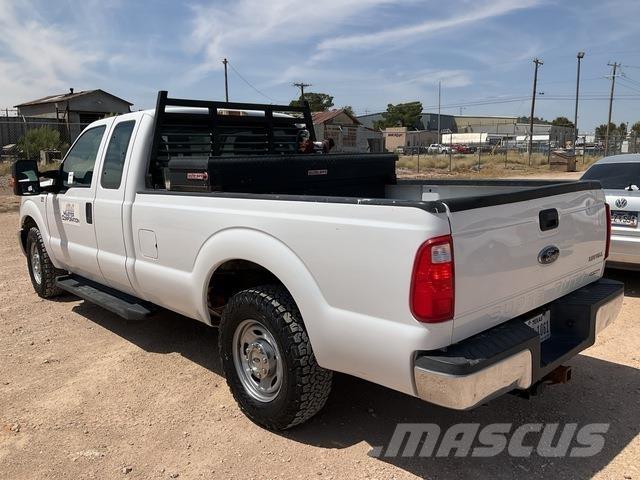 Ford F-250 Pik up kamioni