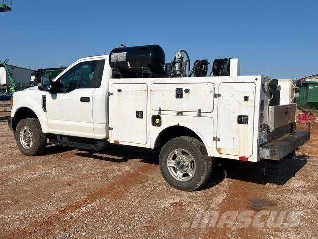 Ford F-250 Komunalna vozila za opštu namenu