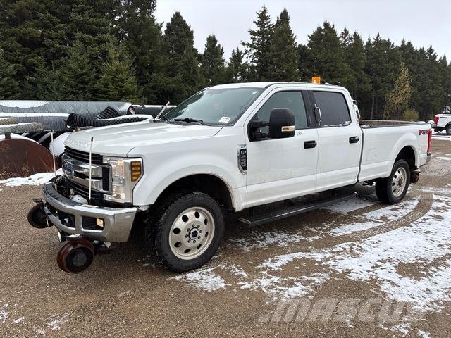 Ford F-250 Pik up kamioni